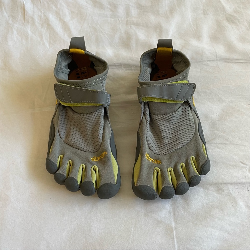 Vibram Gray and Yellow FiveFingers Athletic Shoes